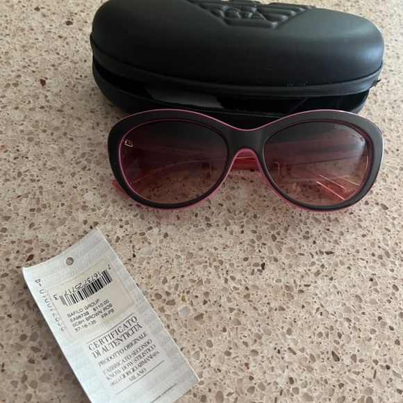 Sunglasses - Picture 2 of 3